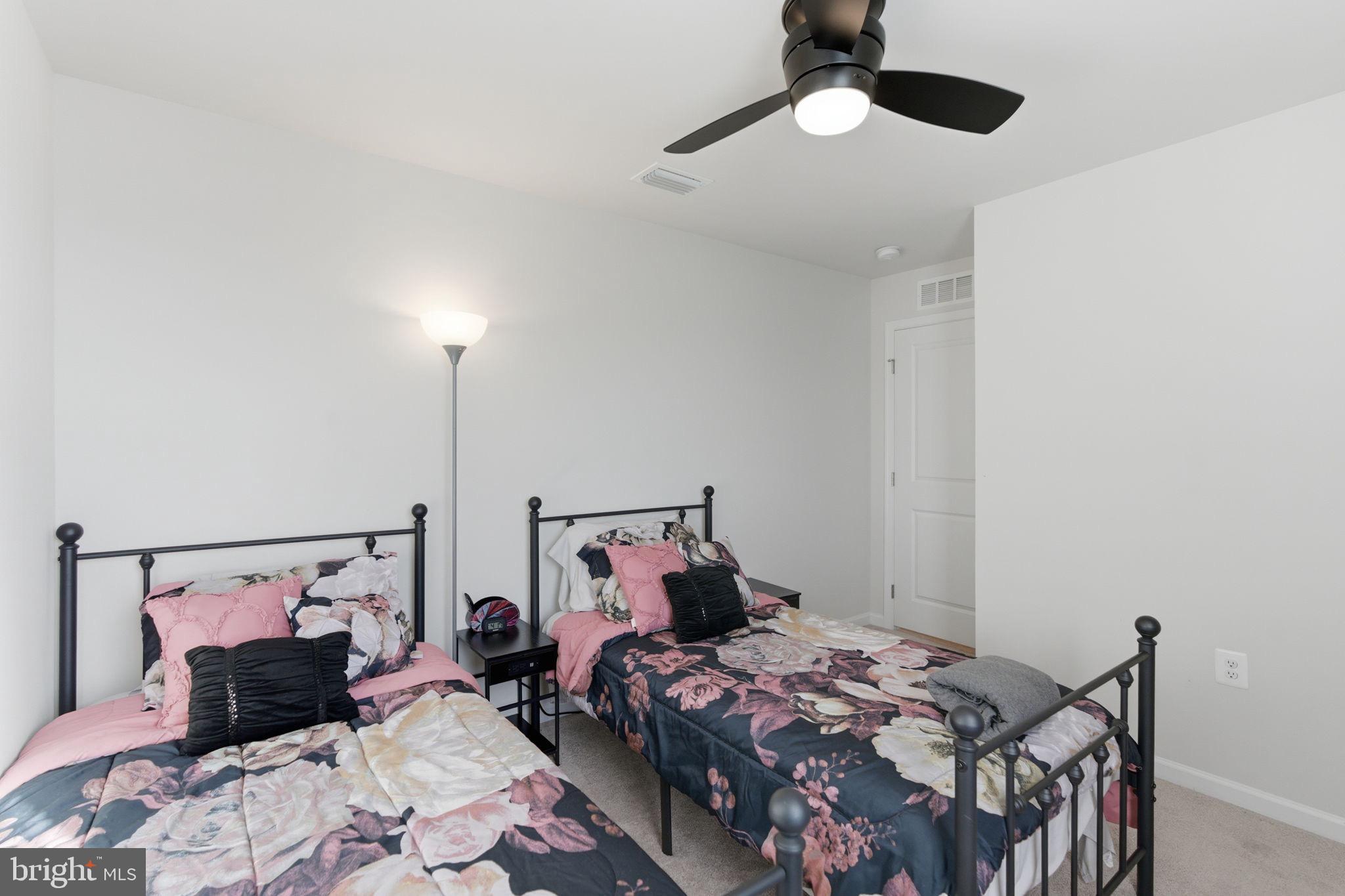 CHANDLERS GLEN - Residential