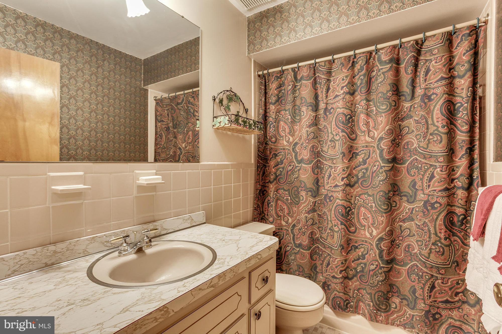 ASHLEIGH - Residential