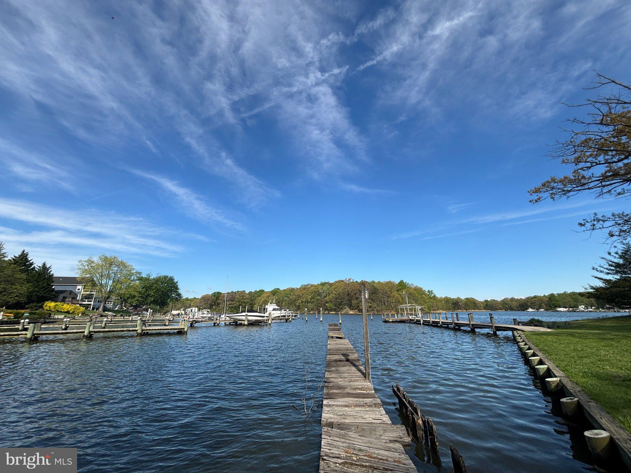 CEDAR BEACH - Residential