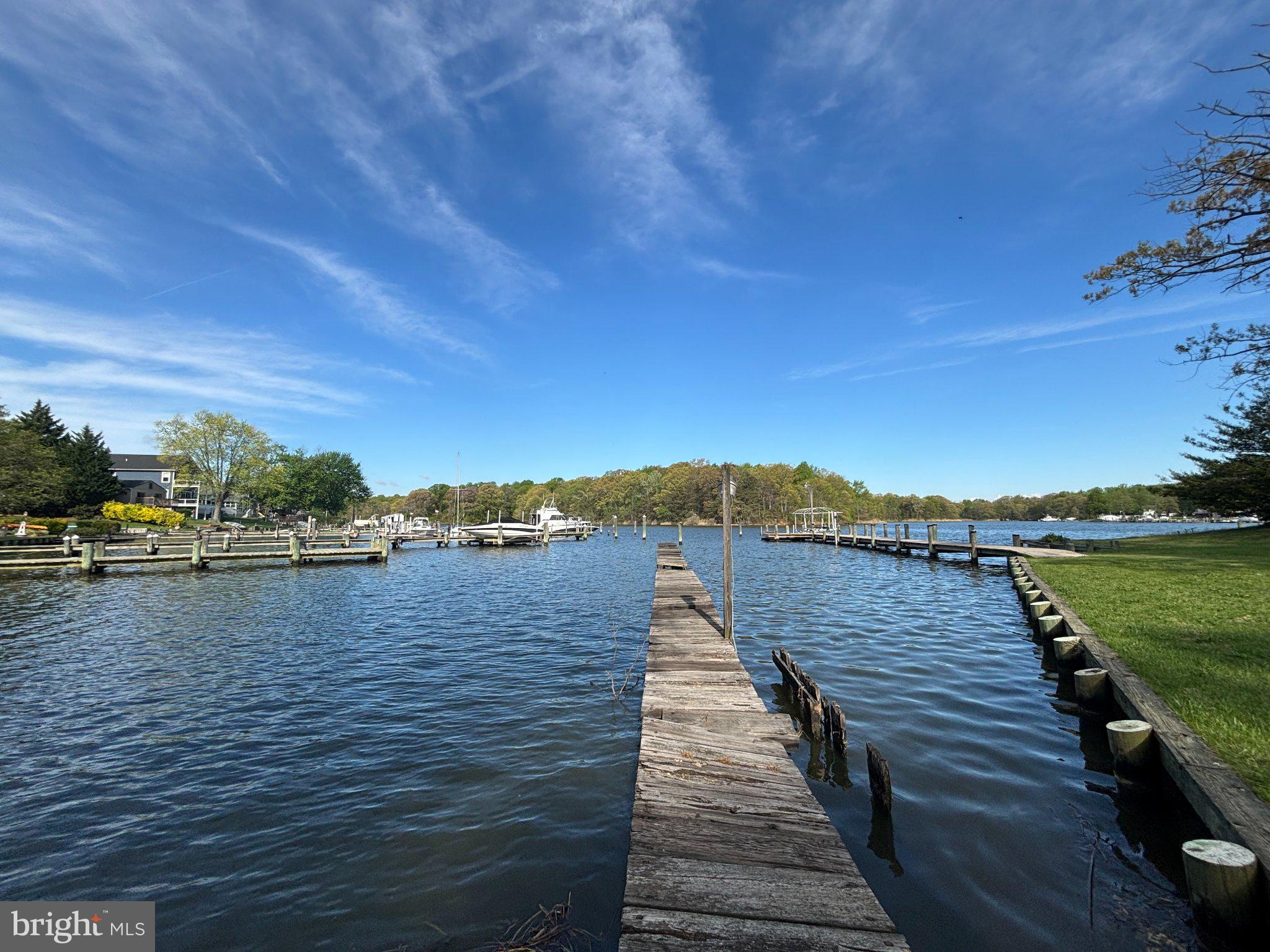 CEDAR BEACH - Residential