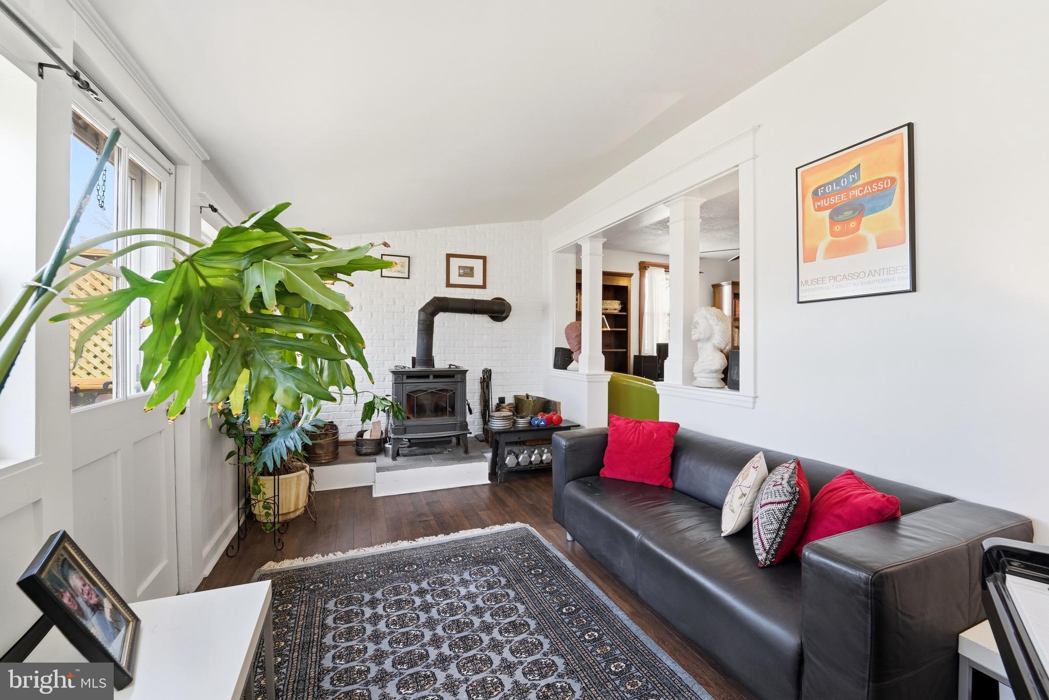 CEDAR BEACH - Residential