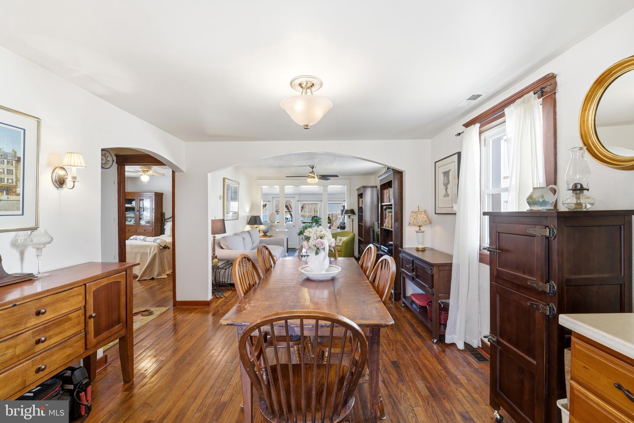 CEDAR BEACH - Residential