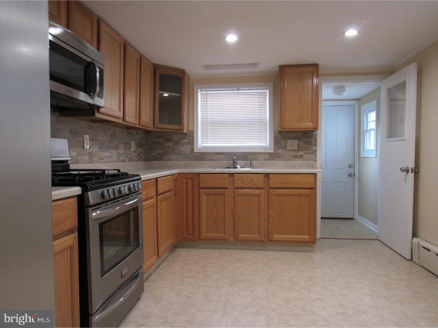 PORT RICHMOND - Residential