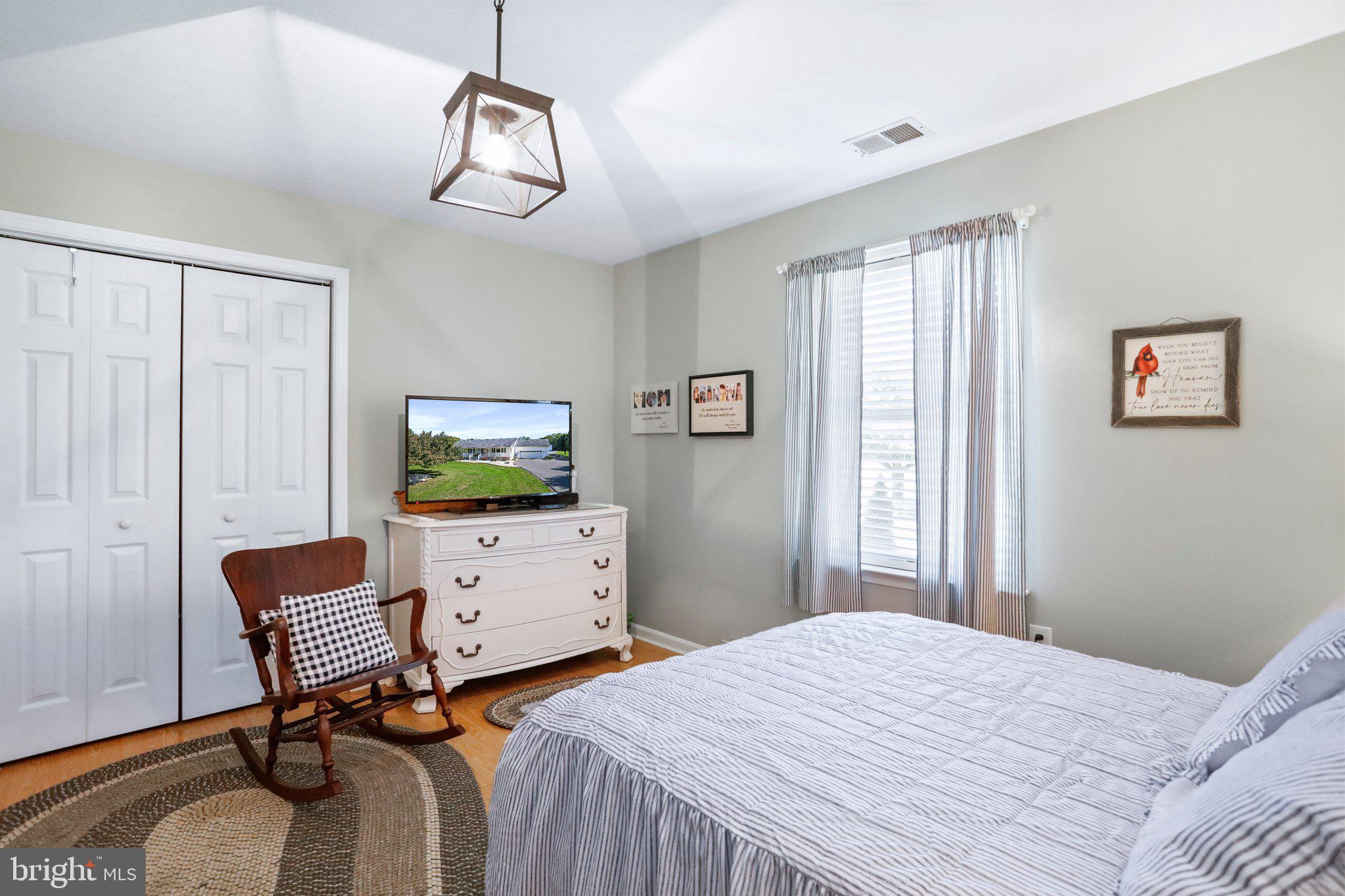 SHADYSIDE - Residential