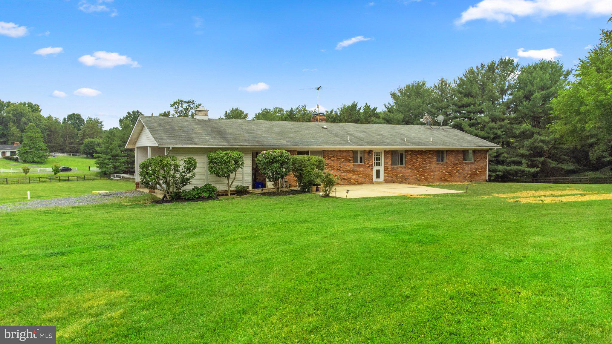 DARNESTOWN OUTSIDE - Residential