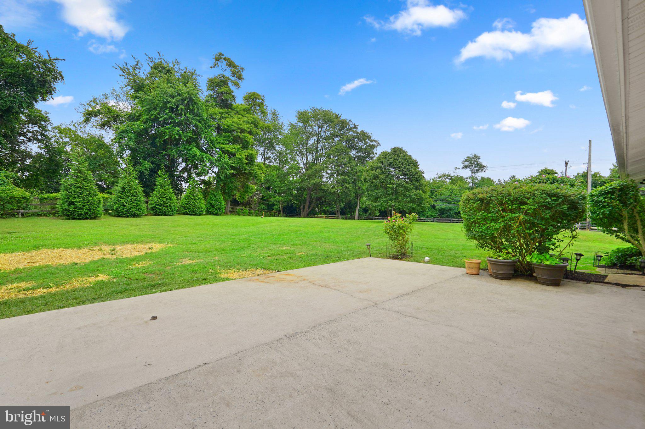 DARNESTOWN OUTSIDE - Residential