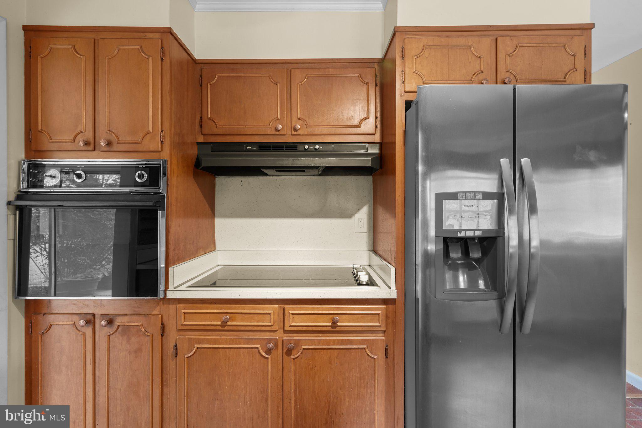 DARNESTOWN OUTSIDE - Residential