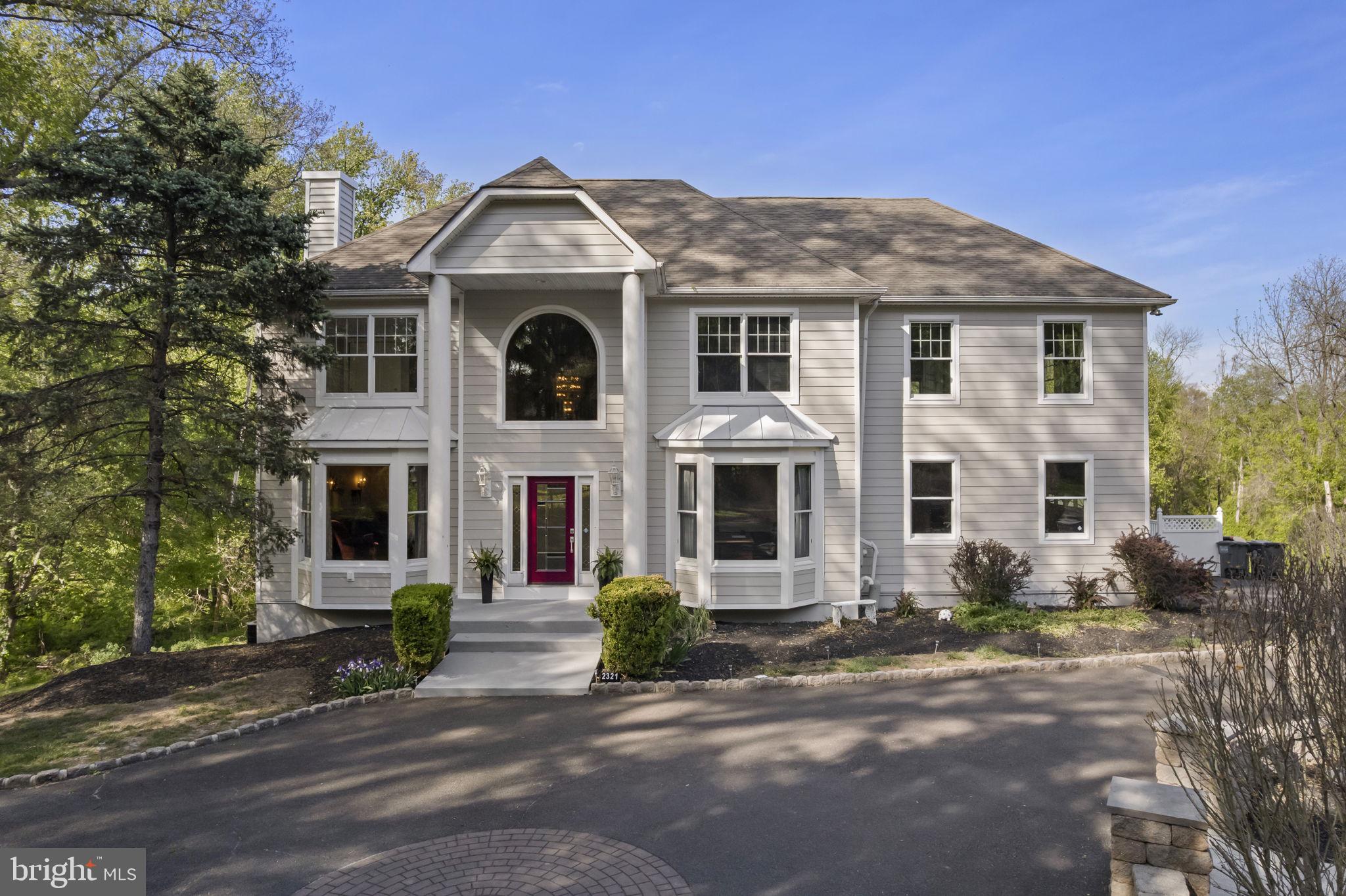 HOLLAND MEADOWS - Residential