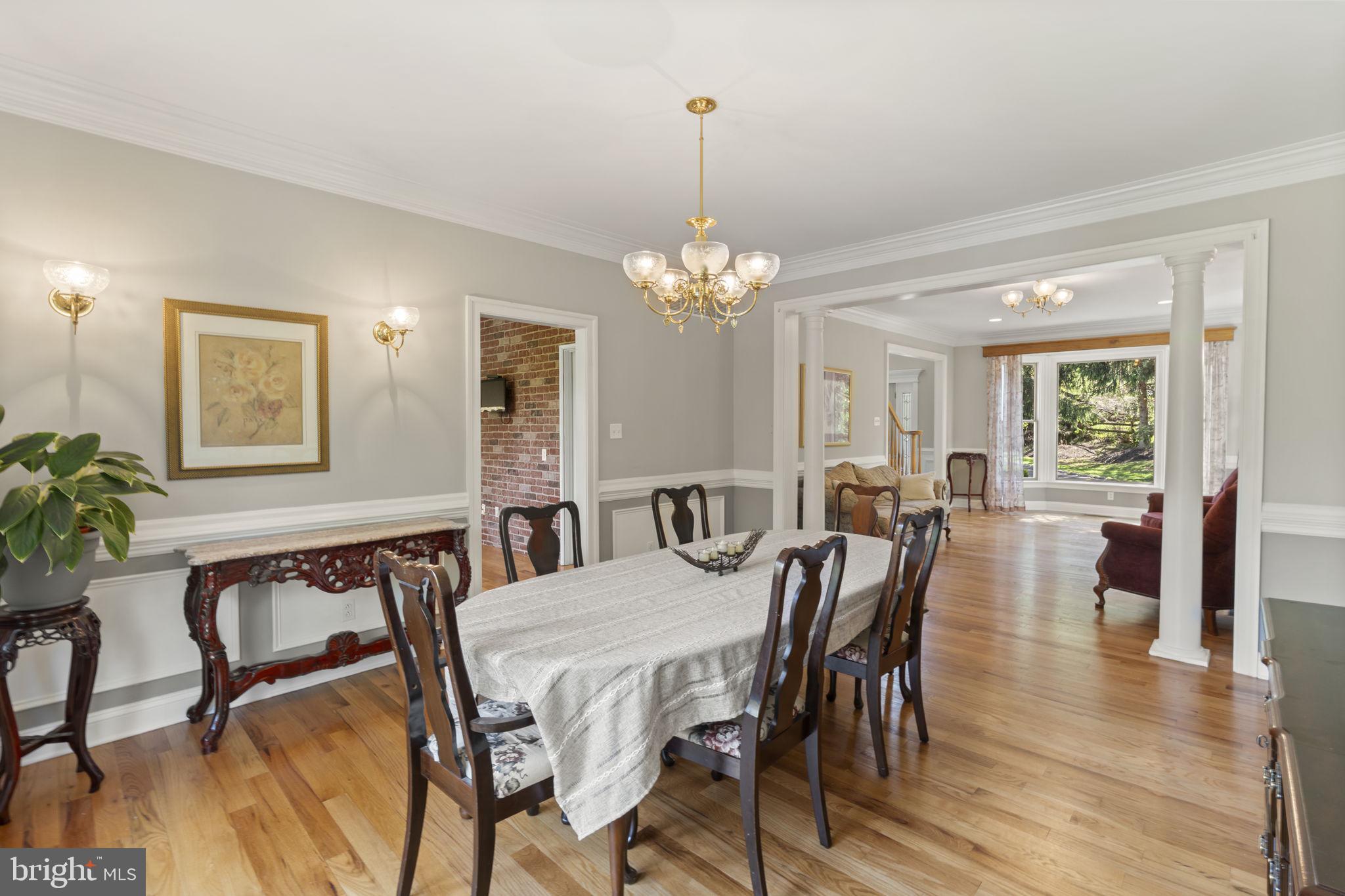 HOLLAND MEADOWS - Residential