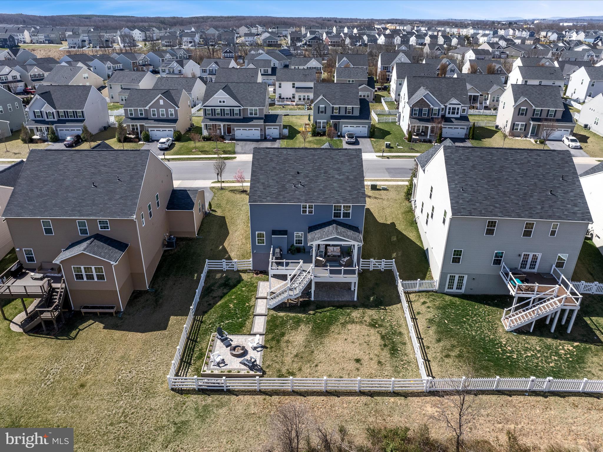 SNOWDEN BRIDGE - Residential