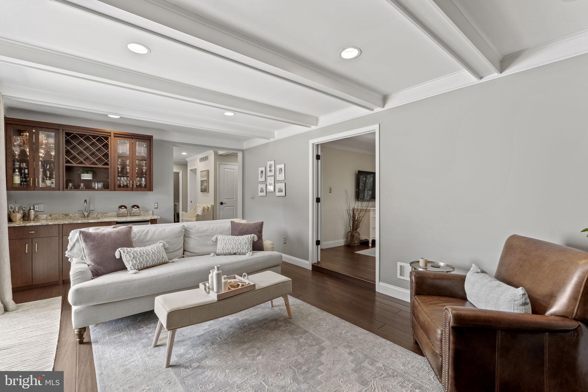 EAST GATE OF POTOMAC - Residential