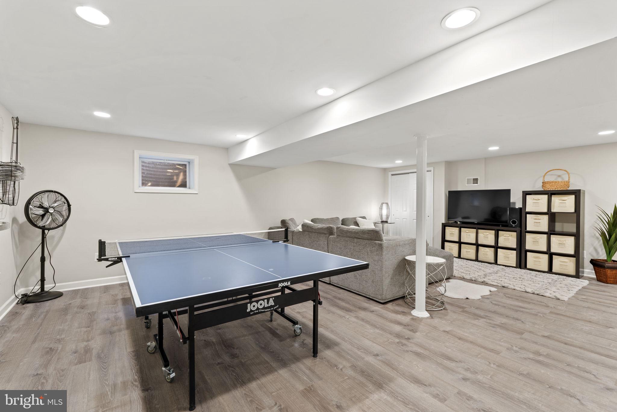 EAST GATE OF POTOMAC - Residential