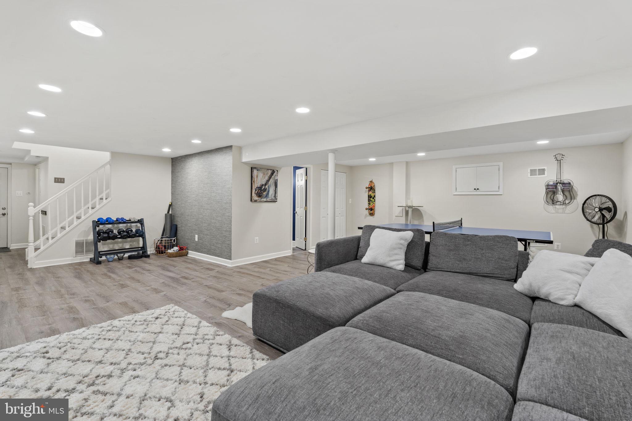 EAST GATE OF POTOMAC - Residential