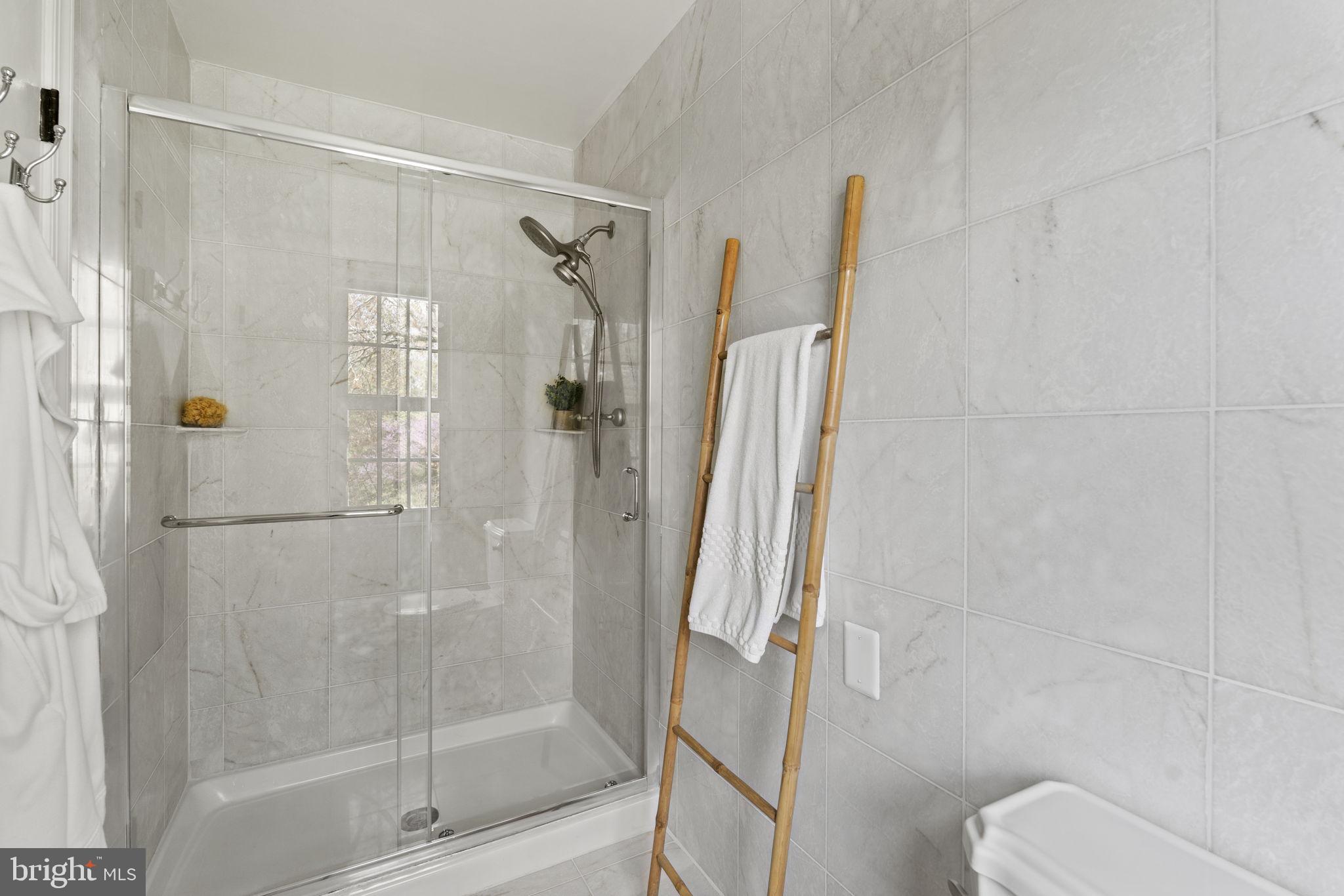 EAST GATE OF POTOMAC - Residential