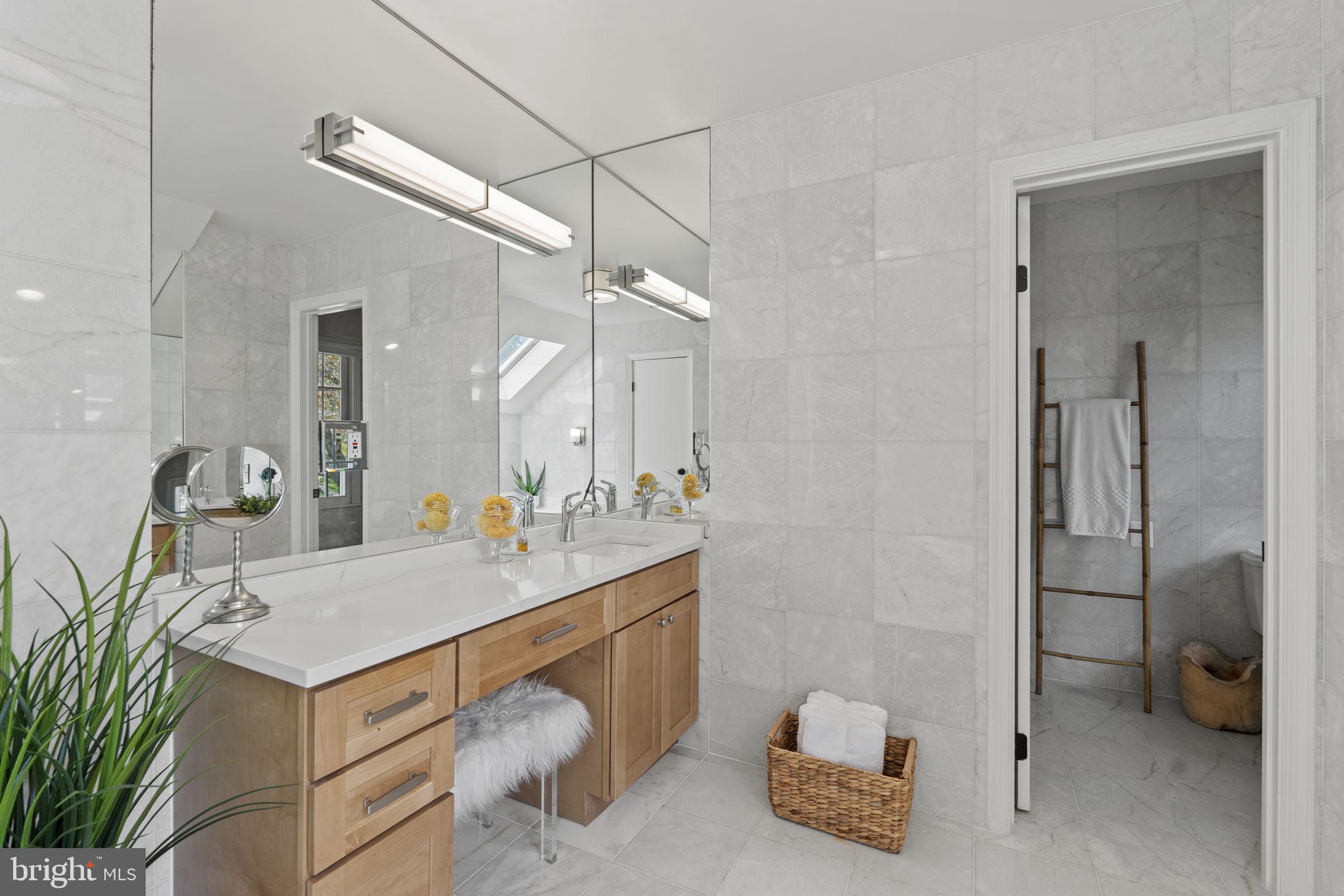 EAST GATE OF POTOMAC - Residential