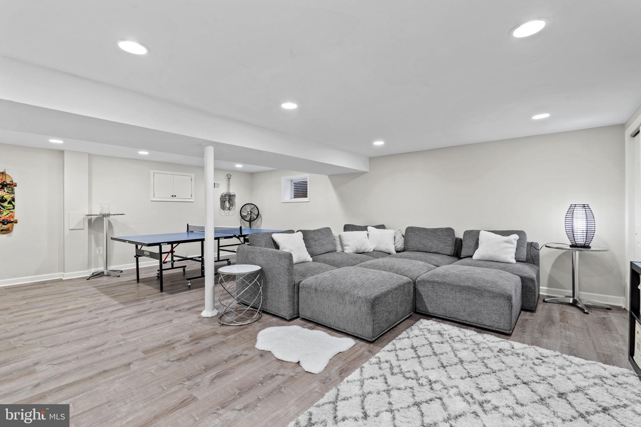 EAST GATE OF POTOMAC - Residential