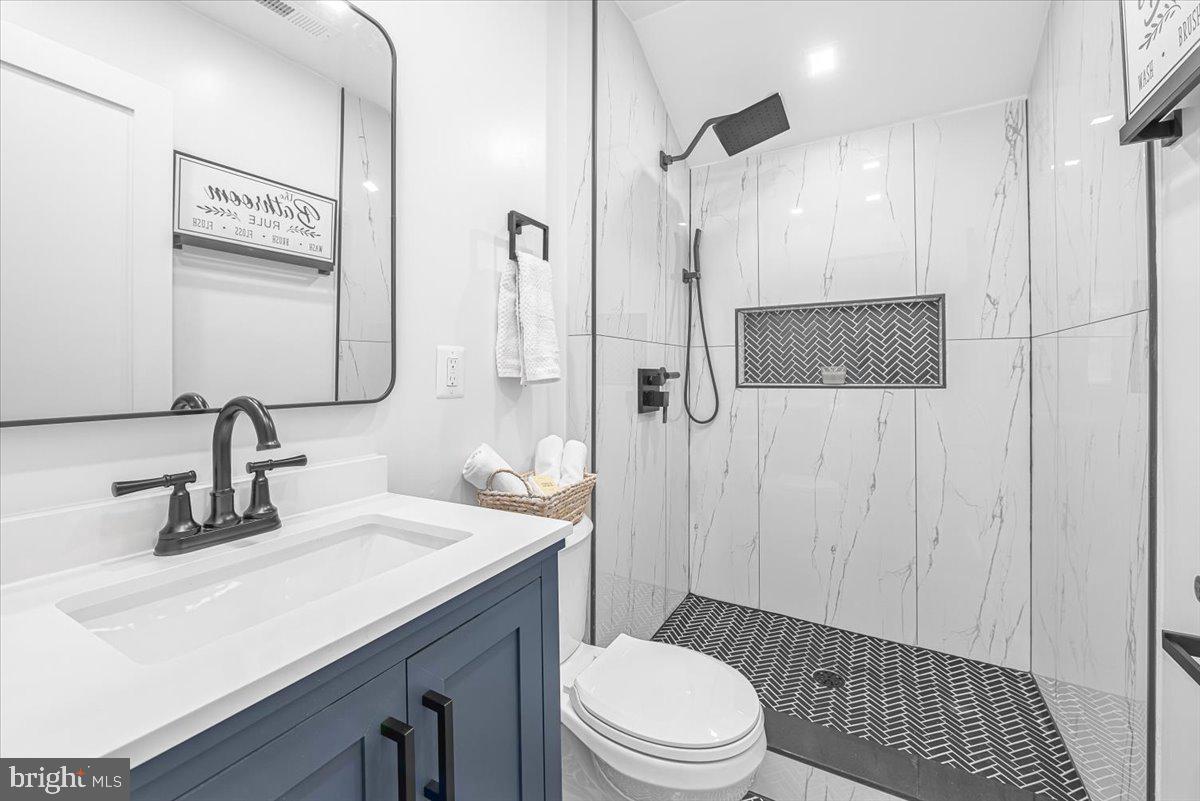 ROCK CREEK FOREST - Residential