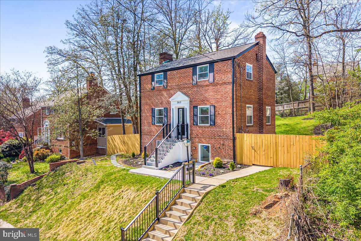 ROCK CREEK FOREST - Residential