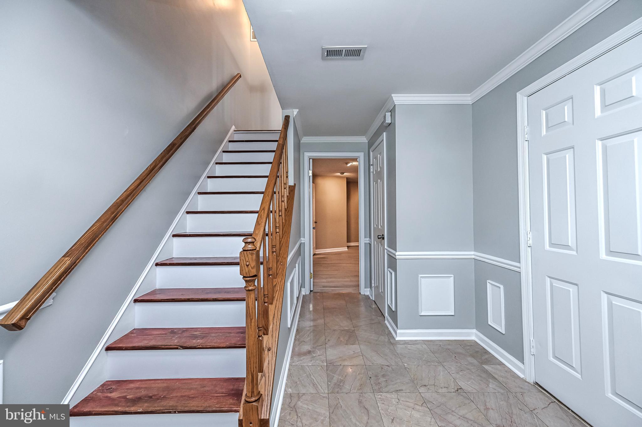 105 SUNNY HILL COURT