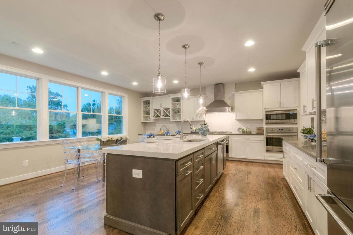 ALTA VISTA GARDENS - Residential