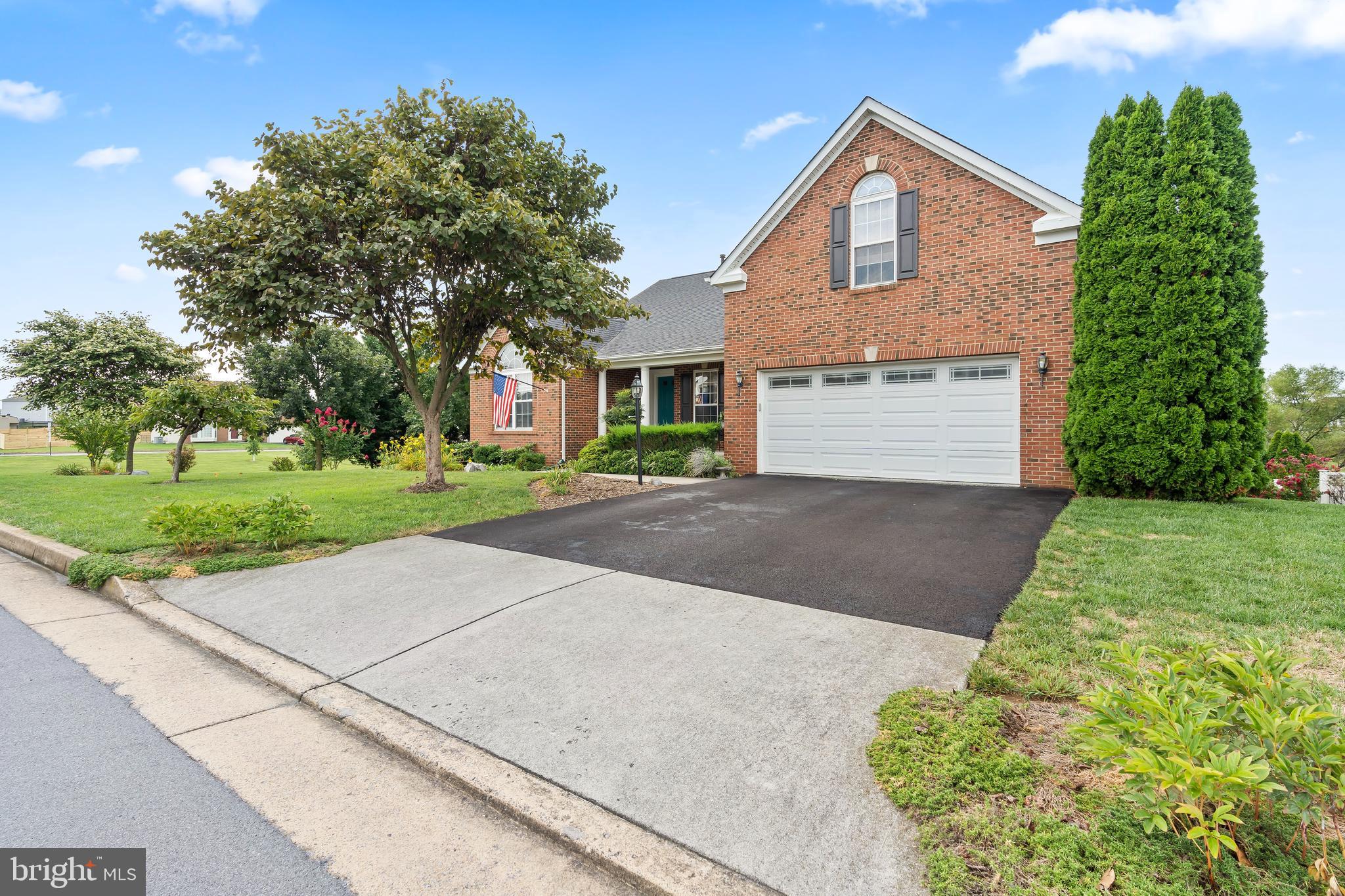 MORNING DOVE ESTATES - Residential