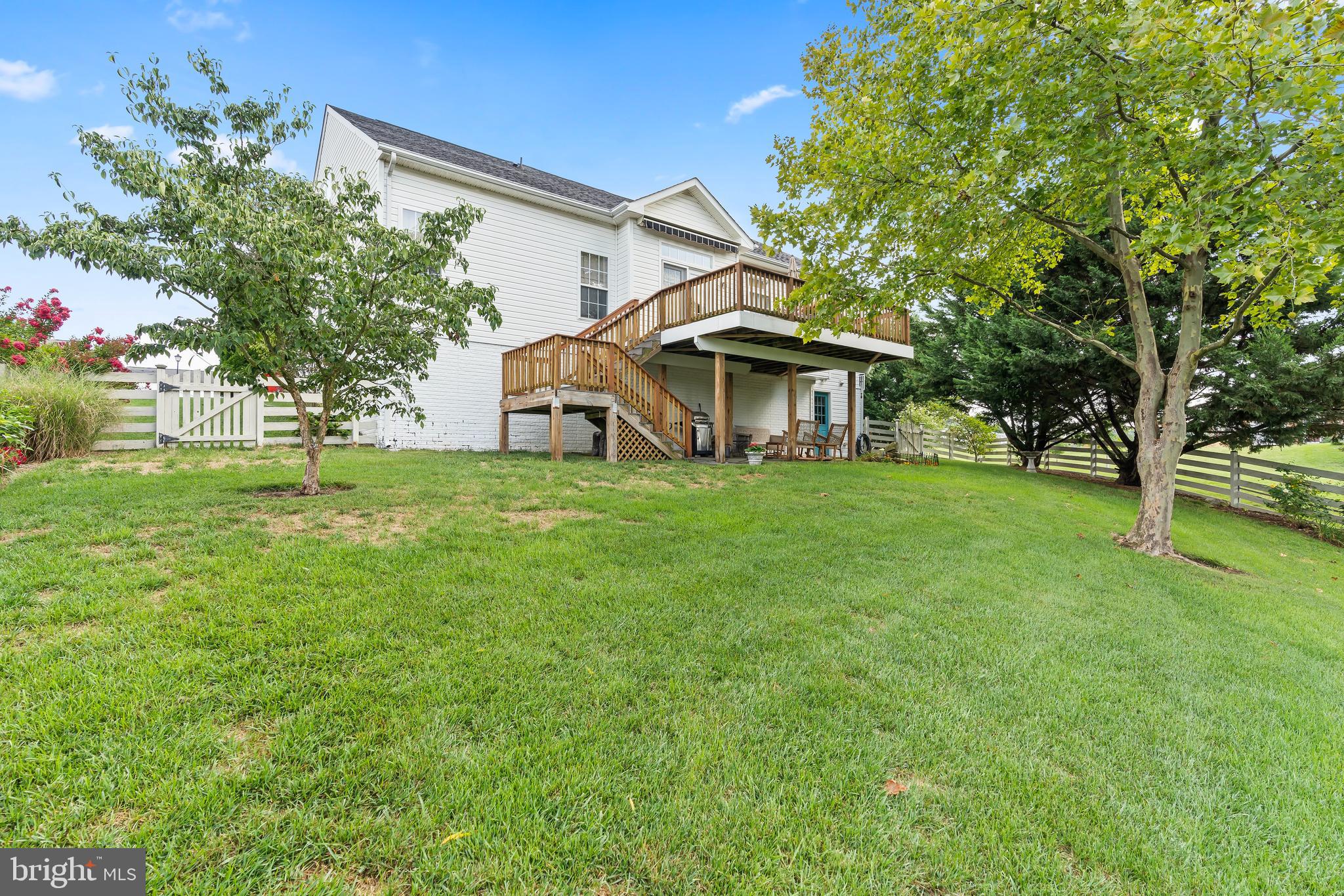 MORNING DOVE ESTATES - Residential