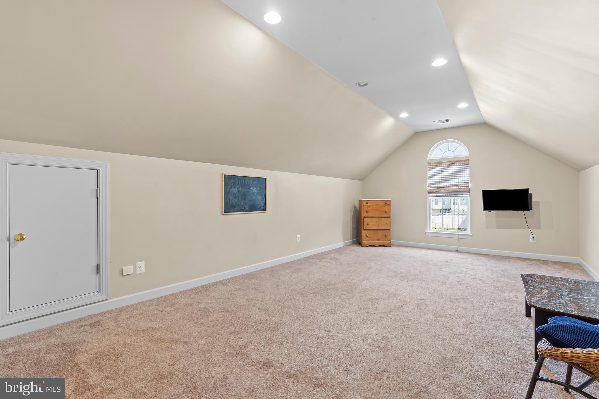 MORNING DOVE ESTATES - Residential