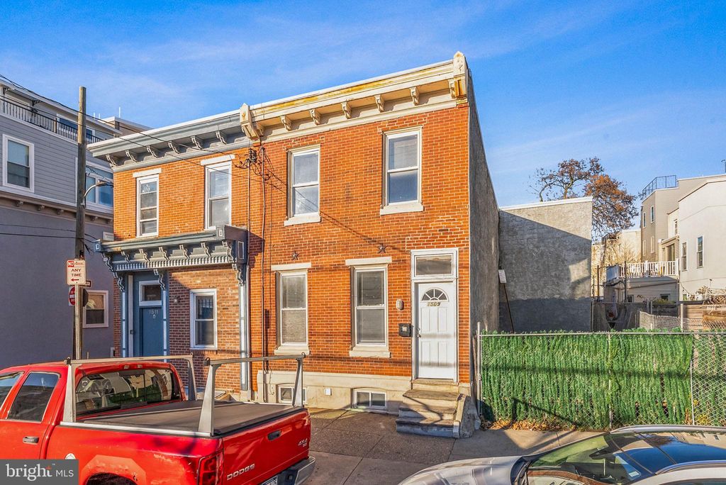 Photo of 1509 Catharine Street, PHILADELPHIA, PA 19146 (MLS # PAPH2565312)