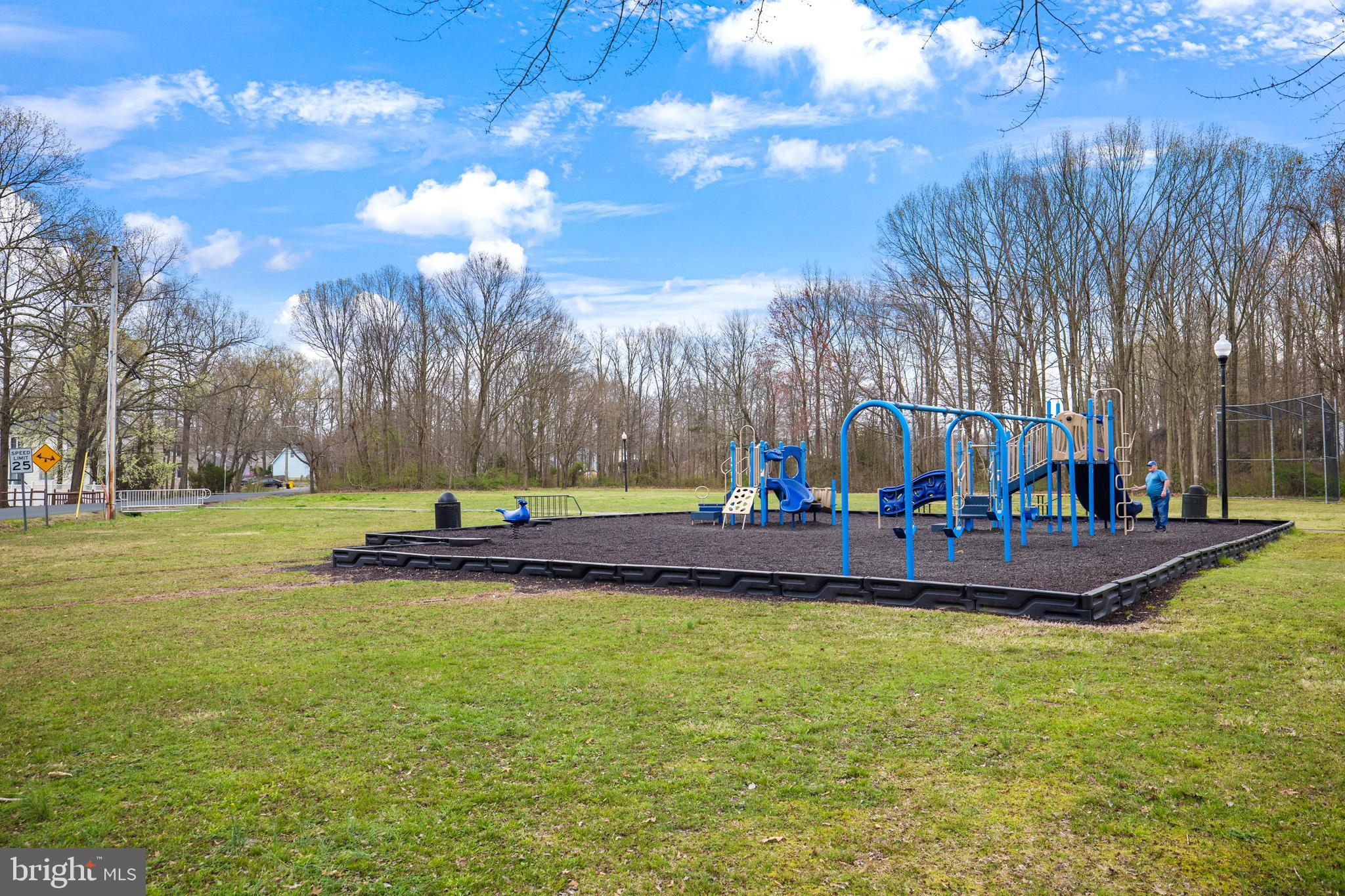 AVALON SHORES - Residential