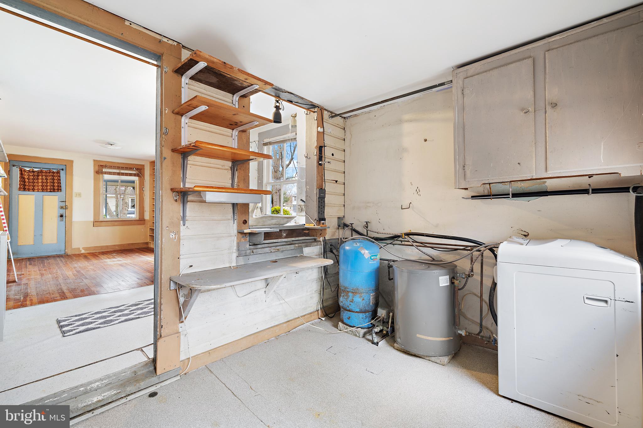 AVALON SHORES - Residential