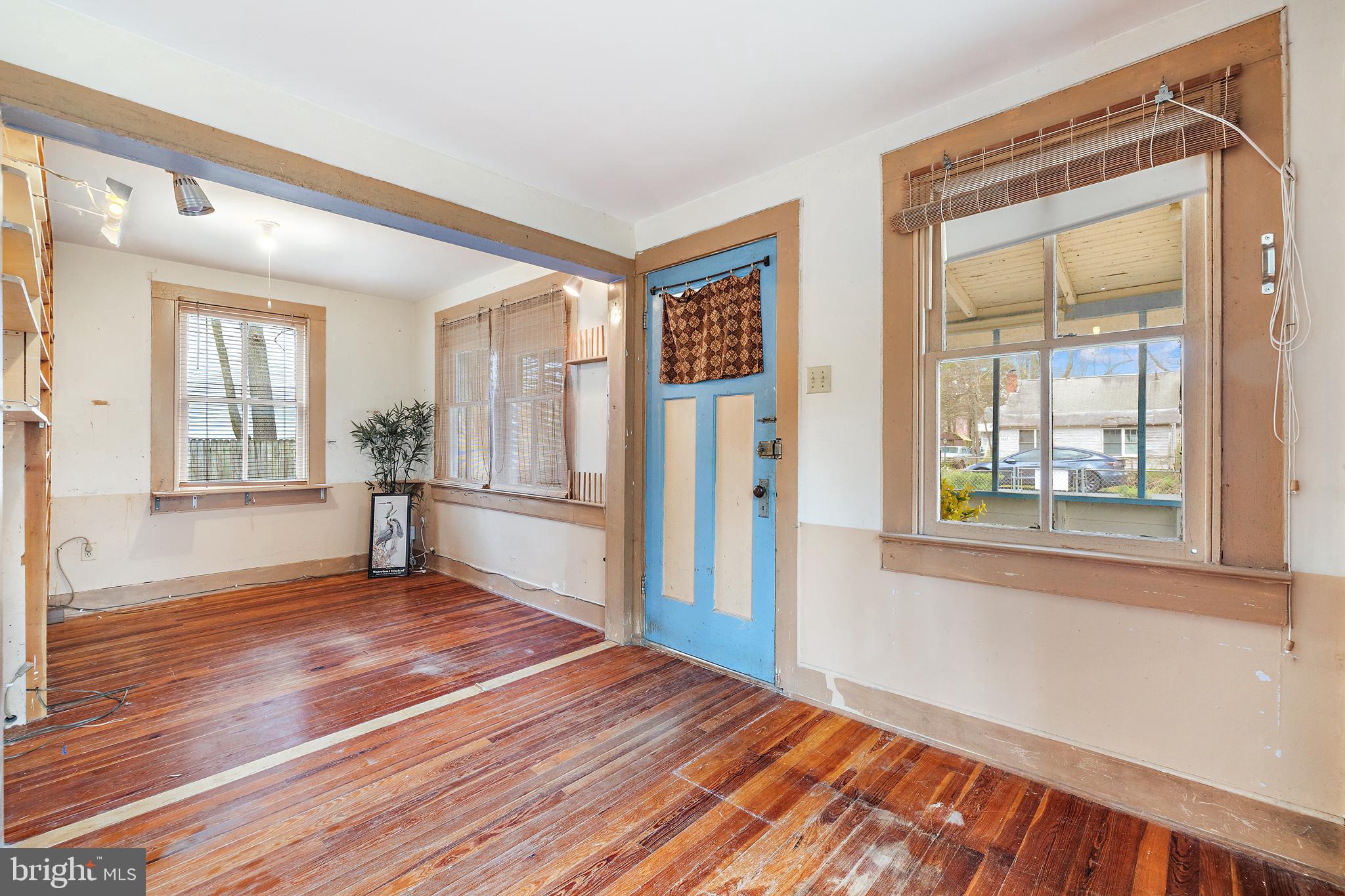 AVALON SHORES - Residential