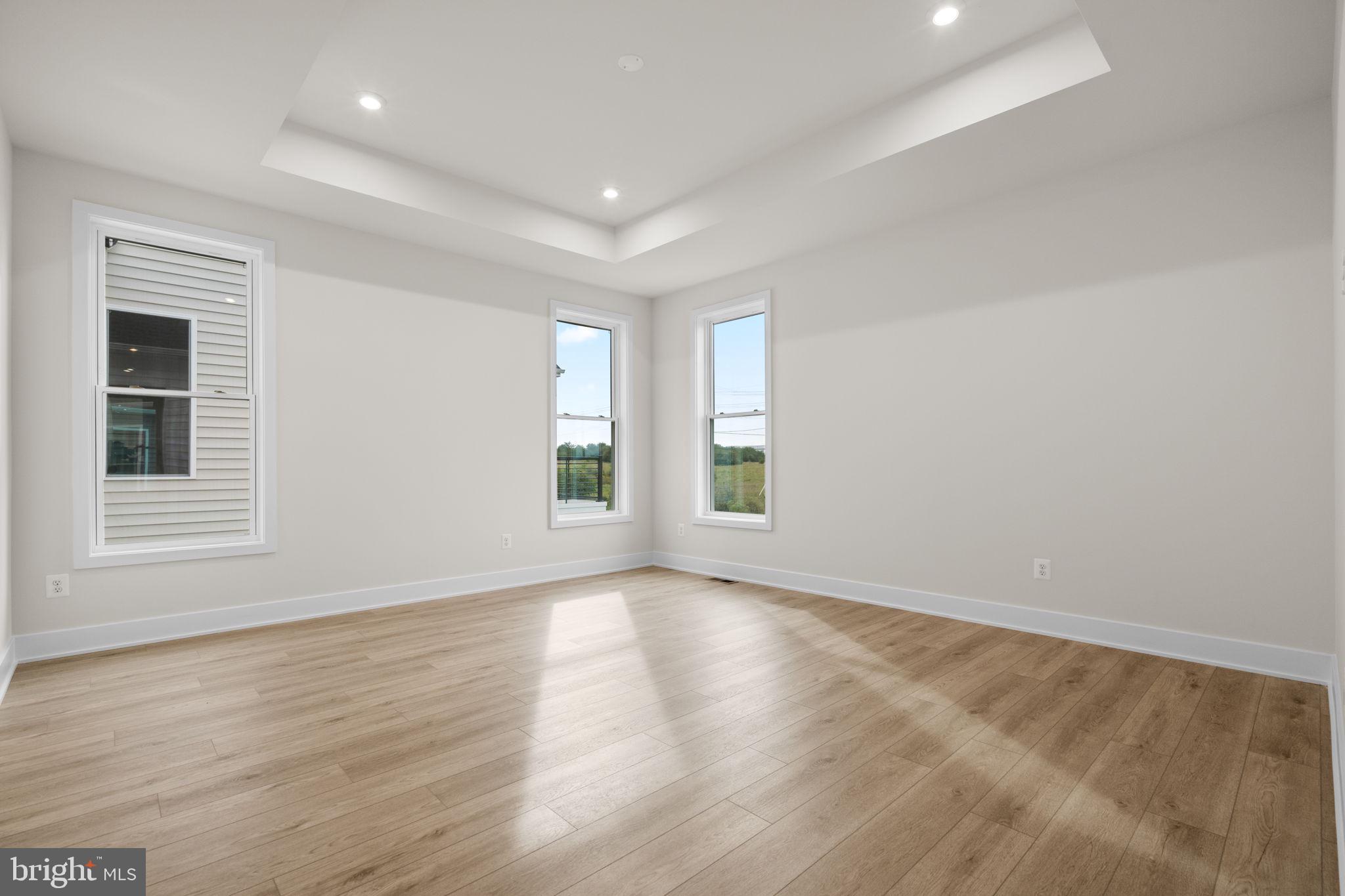 HIATT POINTE AT SNOWDEN BRIDGE - Residential