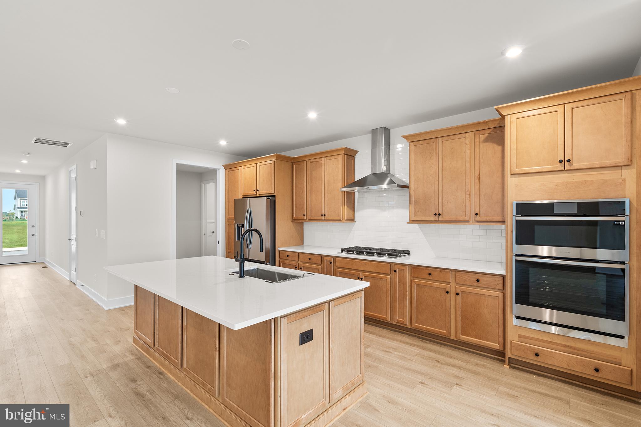 HIATT POINTE AT SNOWDEN BRIDGE - Residential