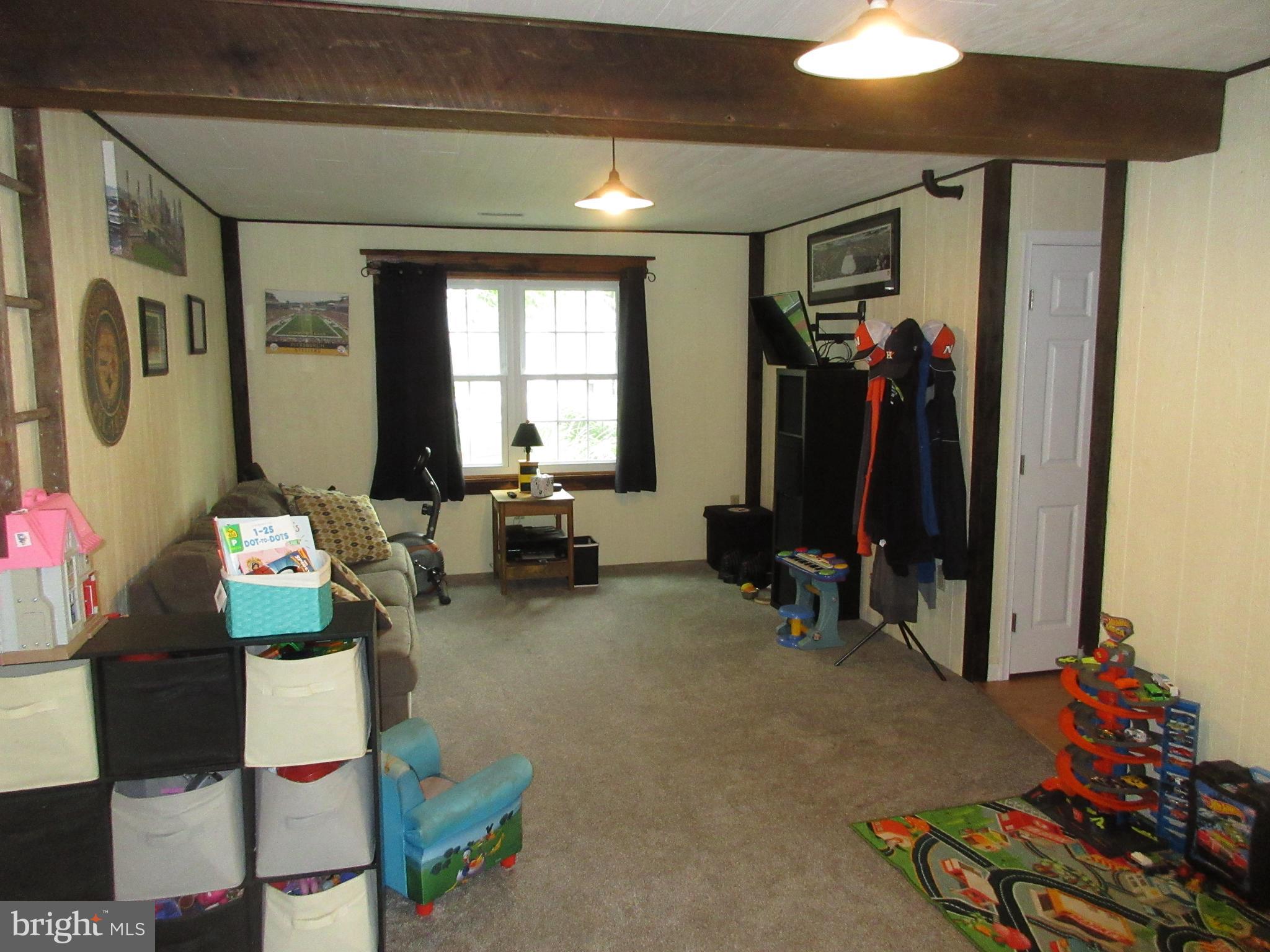 GREENWOOD ESTATES - Residential