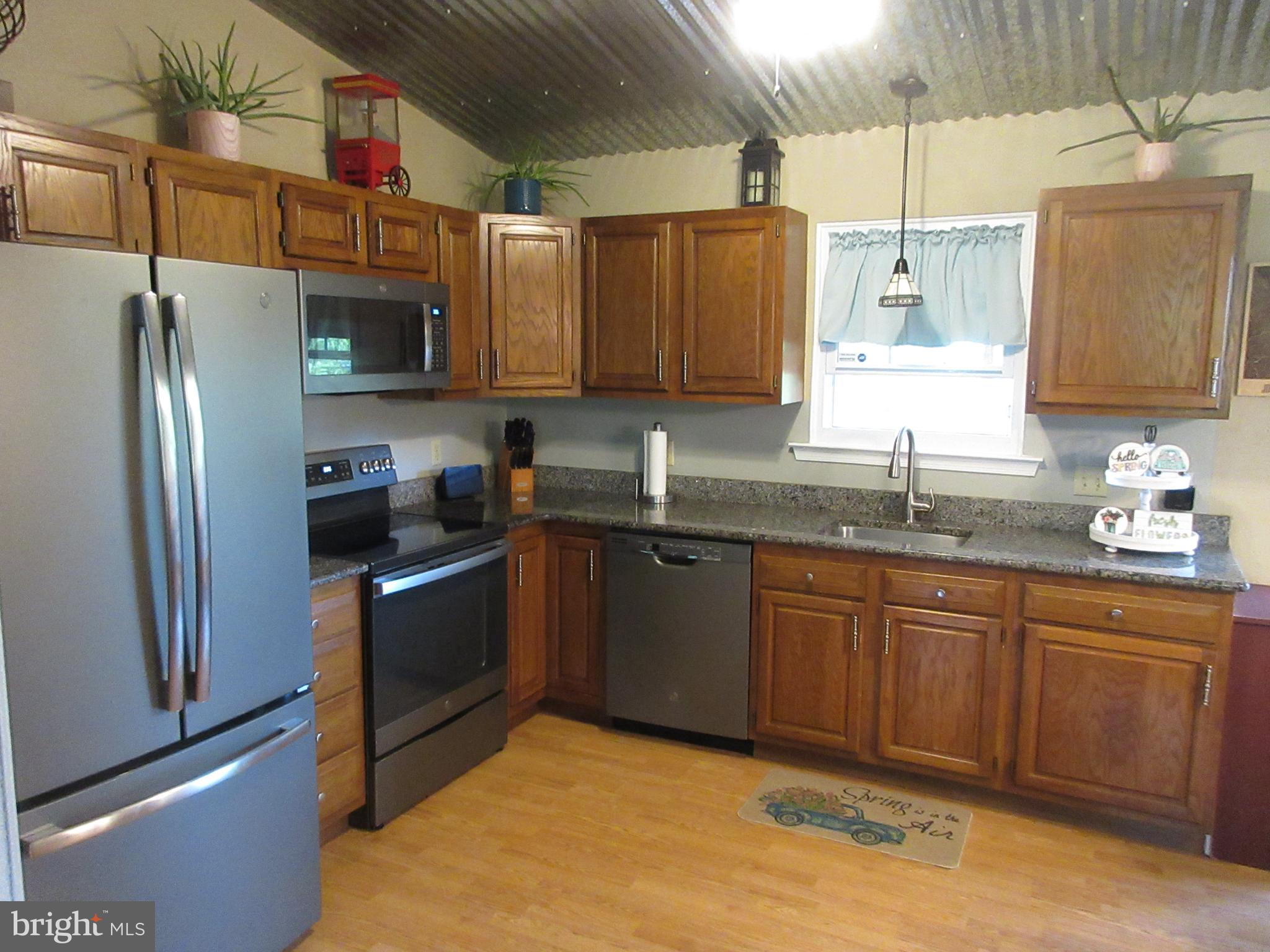 GREENWOOD ESTATES - Residential