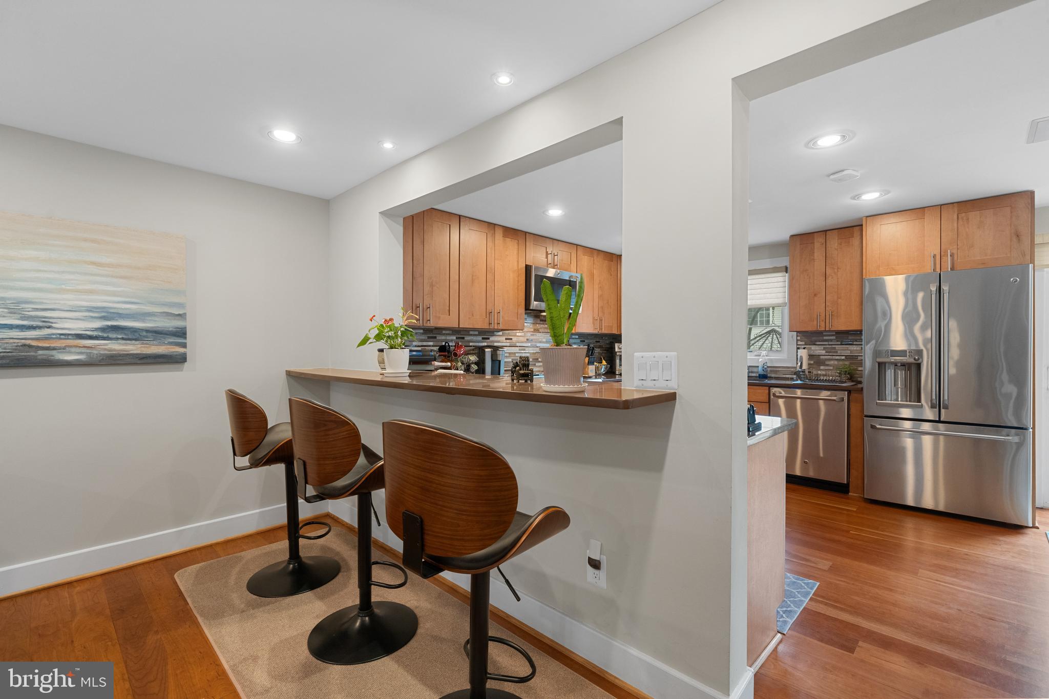 COURTS OF TYSONS - Residential