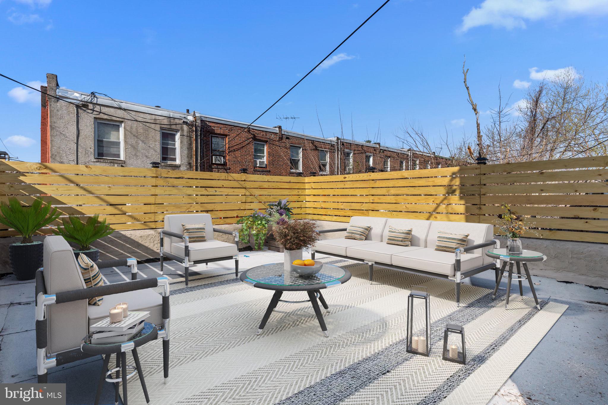 ELMWOOD PARK - Residential