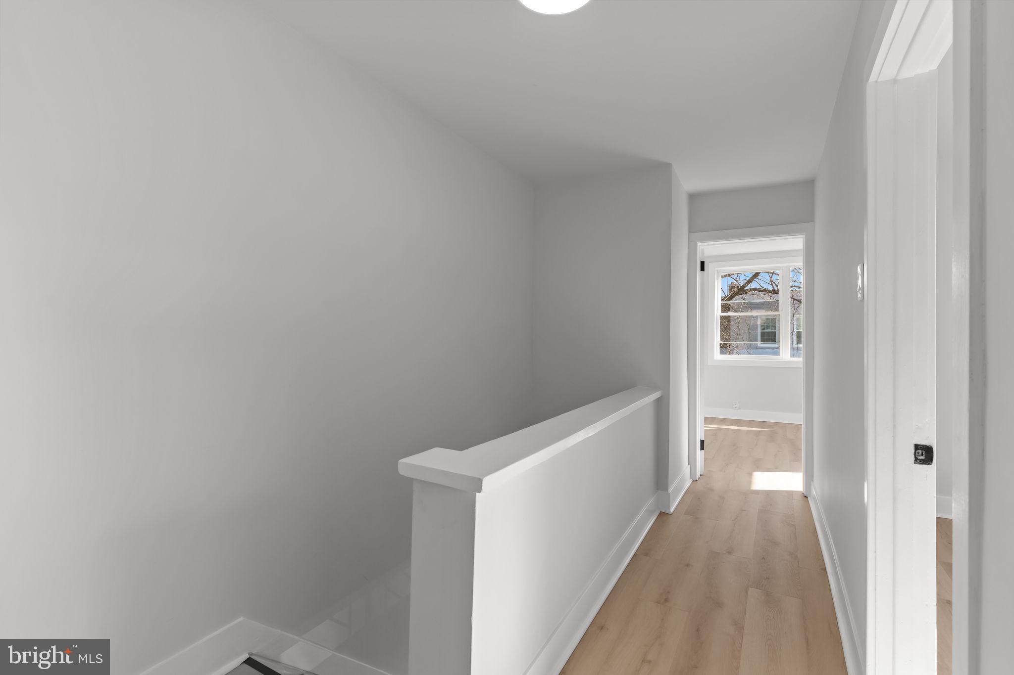 ELMWOOD PARK - Residential