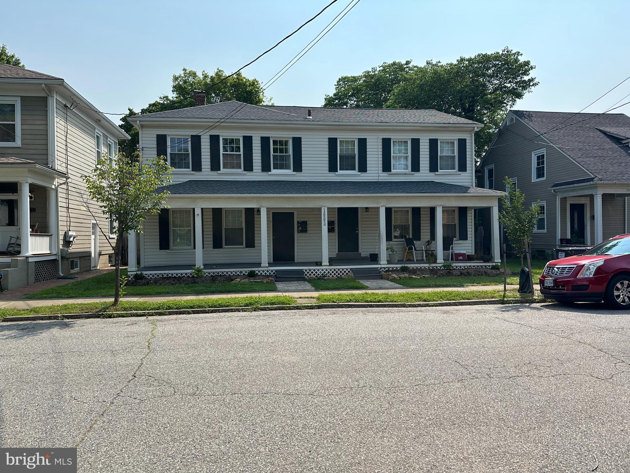 CHARLES STREET - Residential Lease