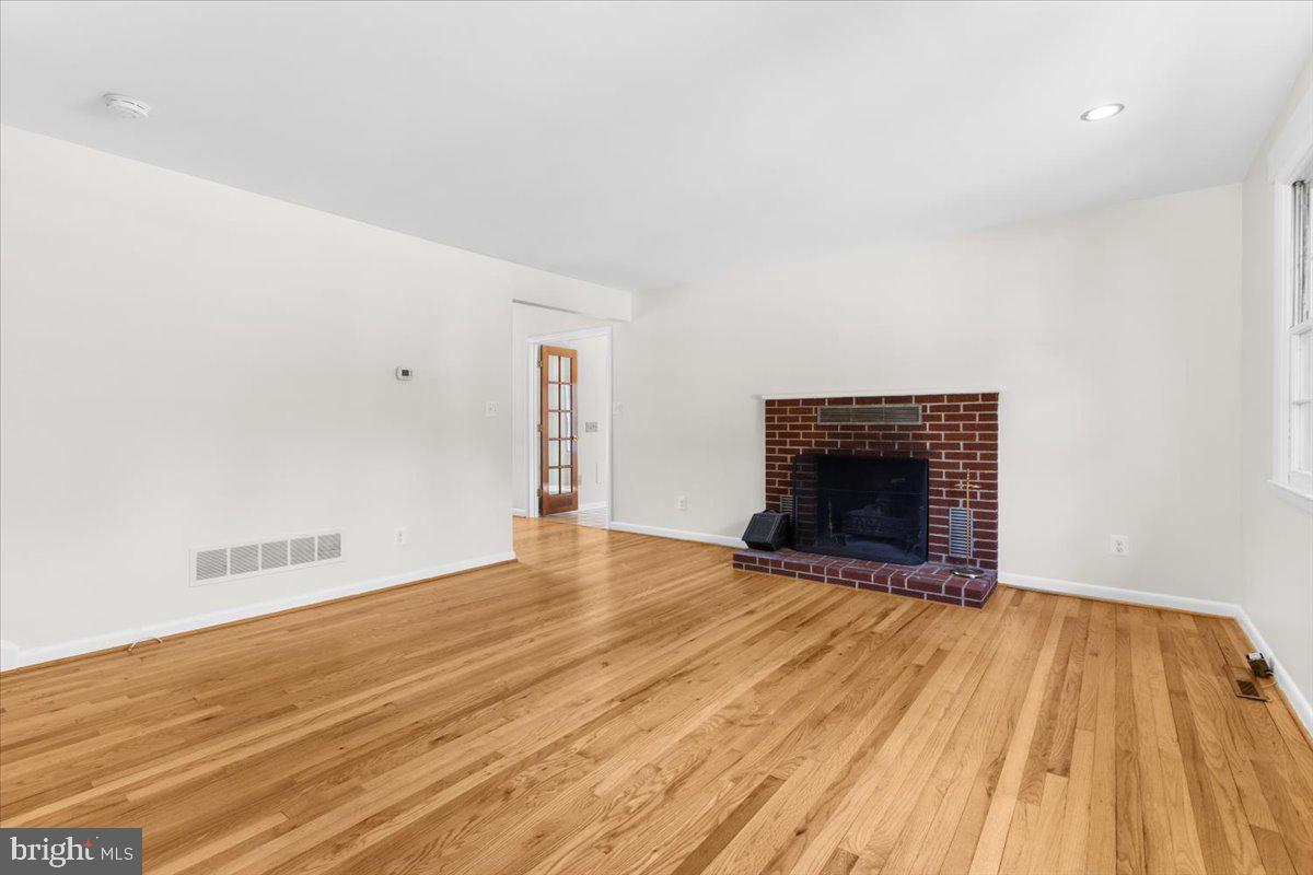 WEST ANNAPOLIS - Residential Lease