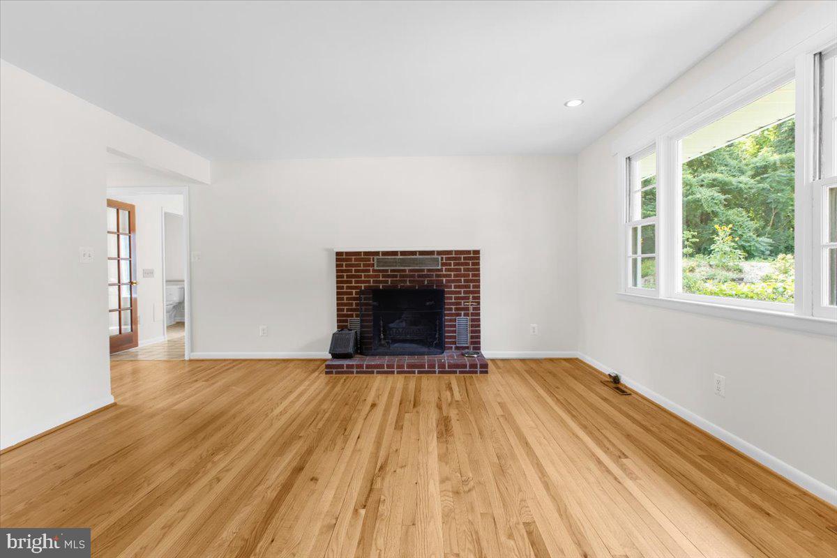 WEST ANNAPOLIS - Residential Lease