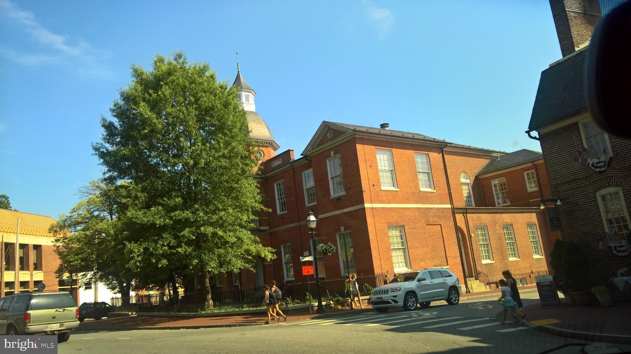 WEST ANNAPOLIS - Residential Lease