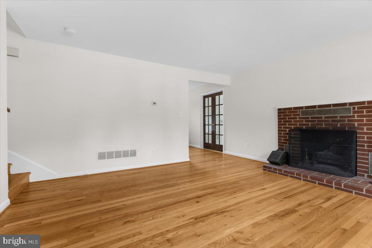 WEST ANNAPOLIS - Residential Lease