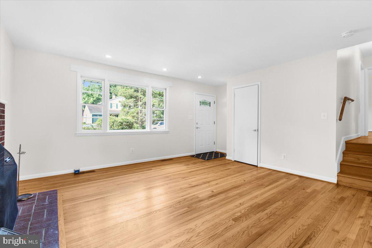 WEST ANNAPOLIS - Residential Lease