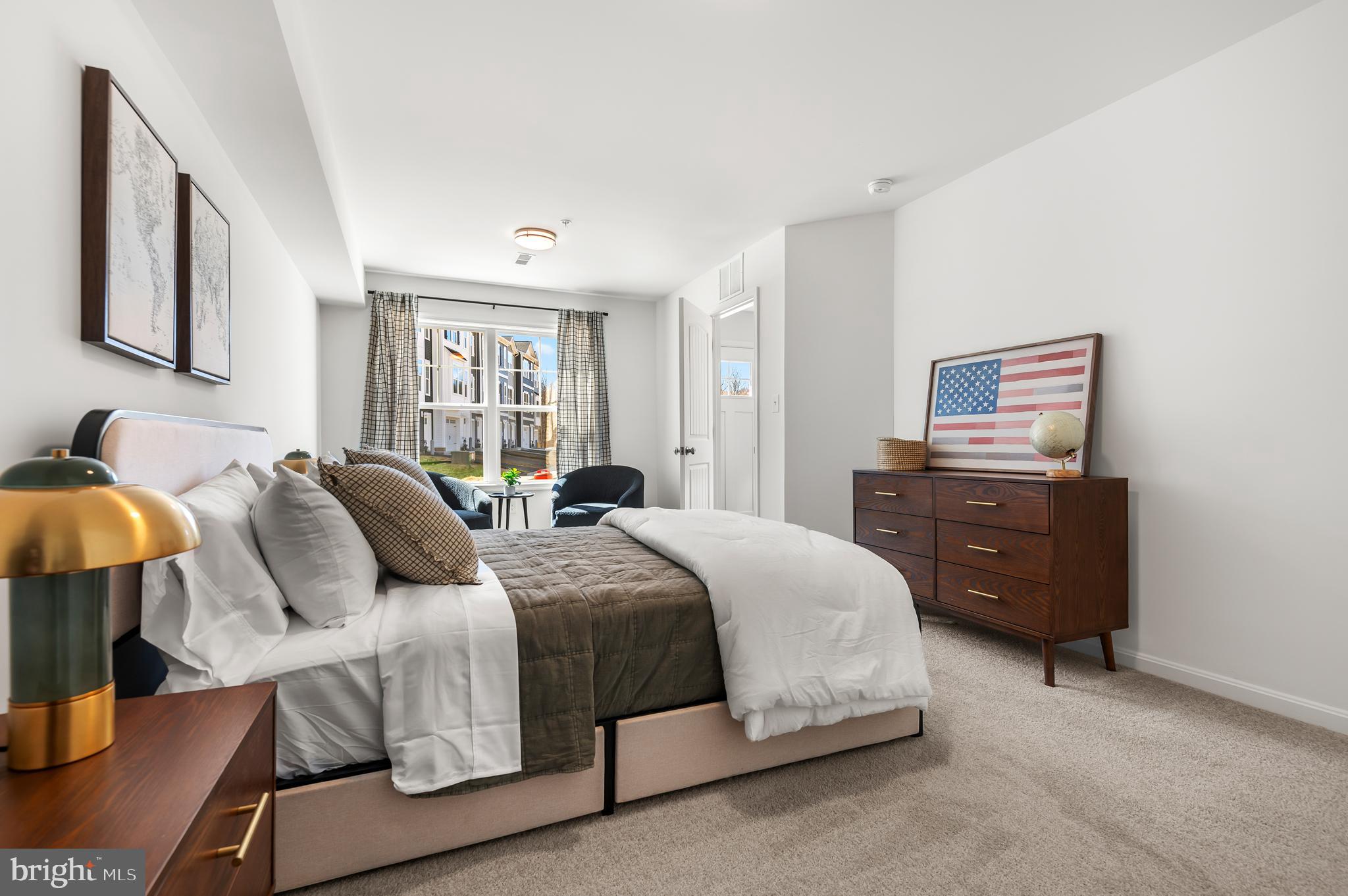 HOLLY OAKS - Residential