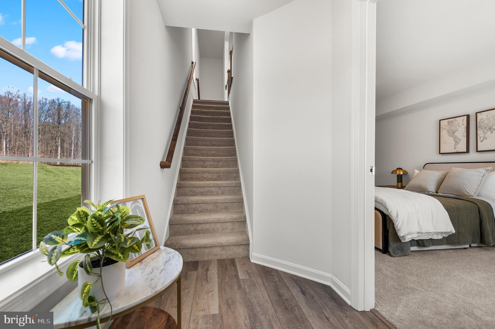 HOLLY OAKS - Residential