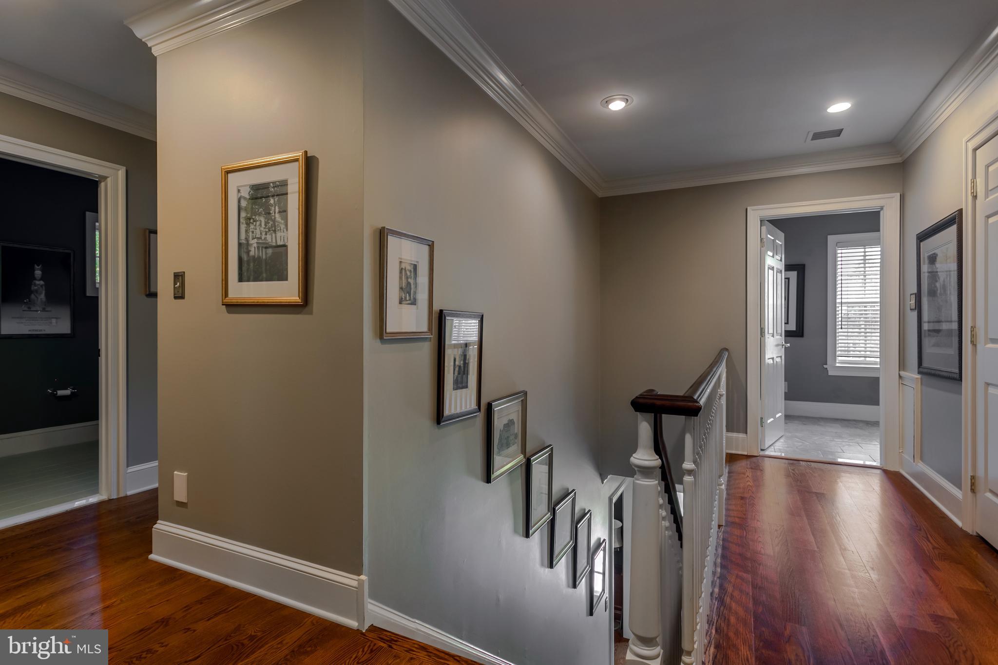 STRAWBRIDGE COURT - Residential