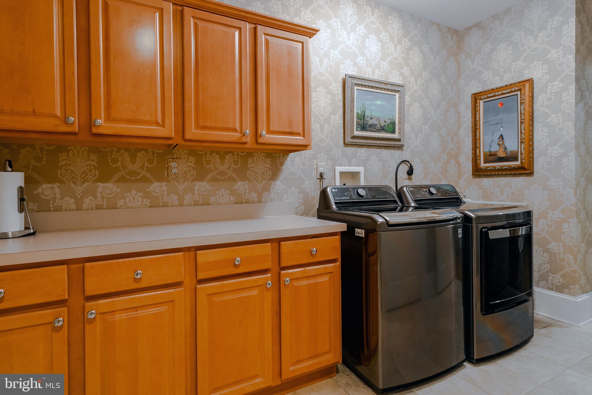 STRAWBRIDGE COURT - Residential