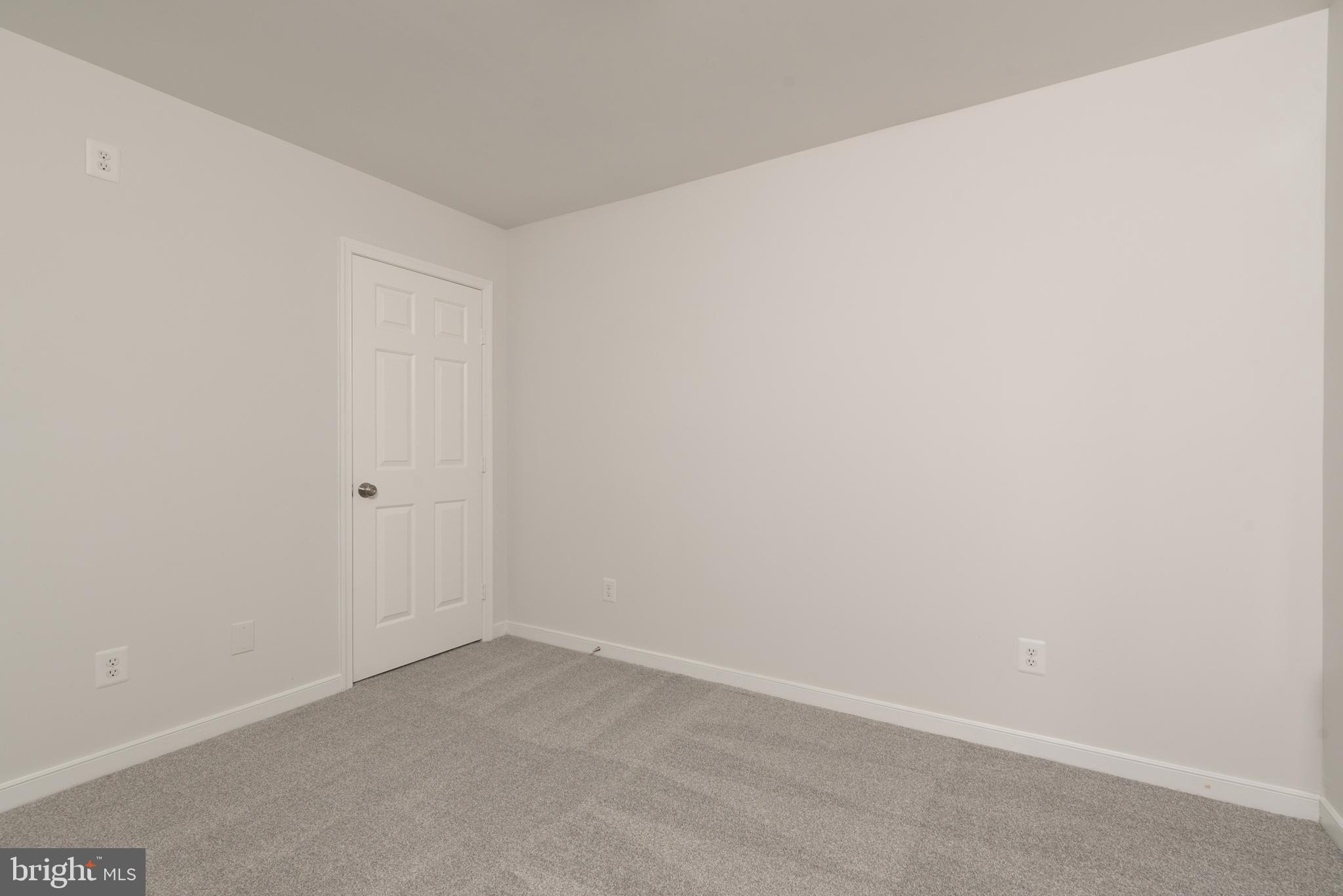 BIRKDALE - Residential