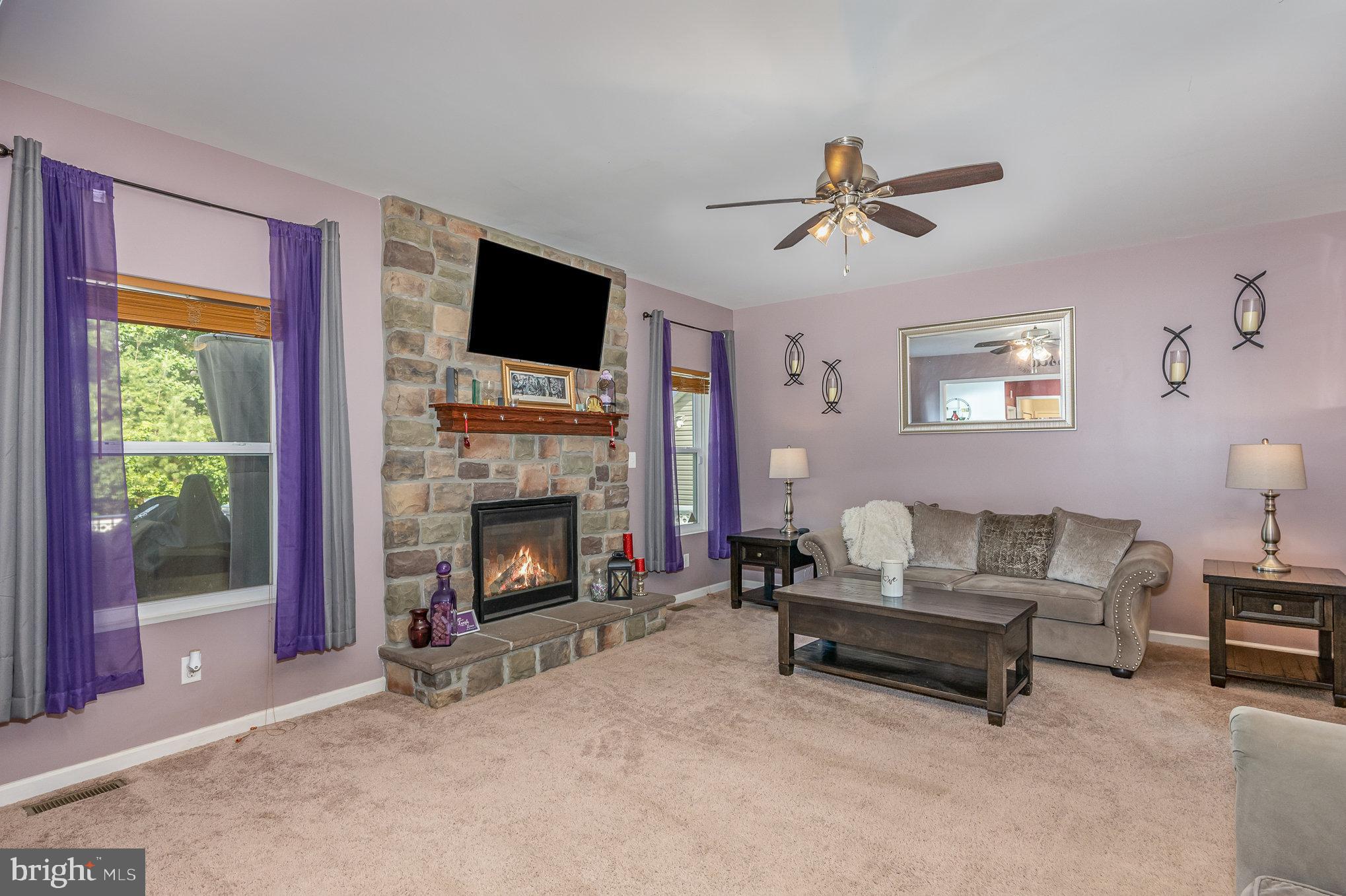 COOL SPRINGS - Residential